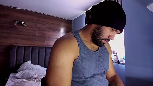 anthonylatynxd online show from 04/20/26, 03:37