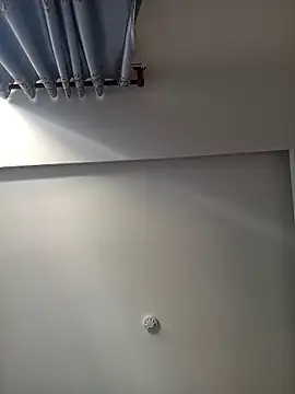 Eliza Wendy online show from 12/05/25, 02:09