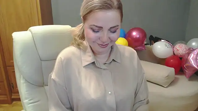 Cute sun online show from 01/23/25, 08:35