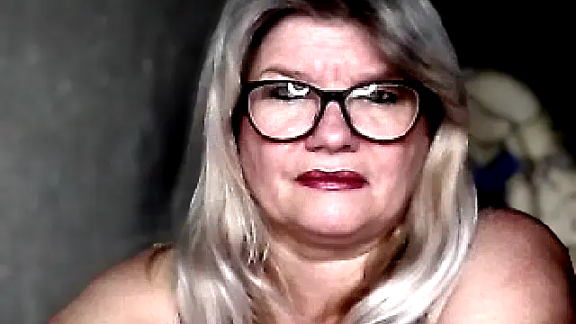 Diana 49 online show from 12/22/25, 01:13