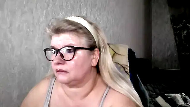 Diana 49 online show from 02/13/26, 09:05