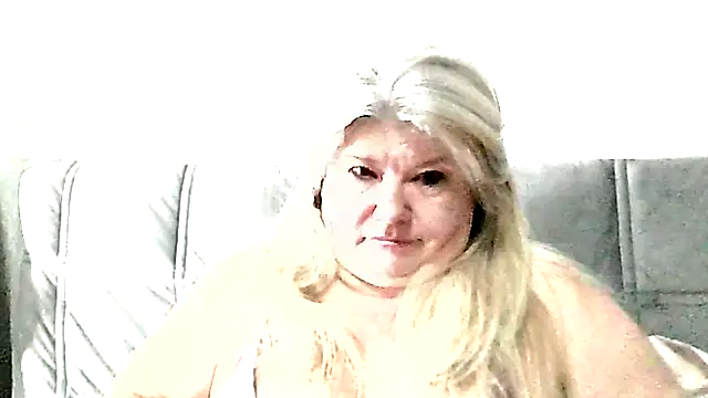 Diana 49 online show from 04/24/26, 02:47