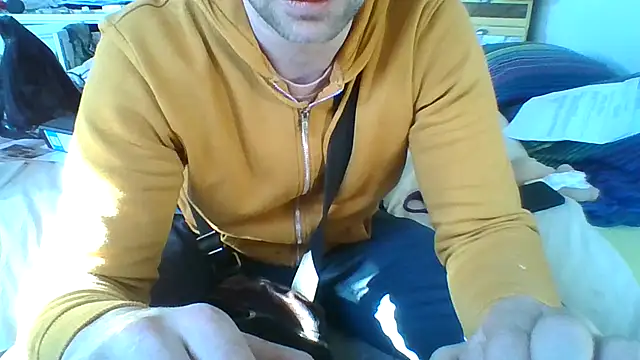 MmaxX004 online show from 03/04/25, 03:04