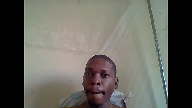 Snapshot of EarthyBull chatting on 12/04/24, 07:28 EarthyBull online show from 12/04/24, 07:28