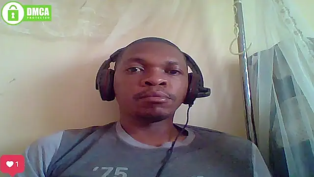 Snapshot of EarthyBull chatting on 02/24/25, 07:55 EarthyBull online show from 02/24/25, 07:55