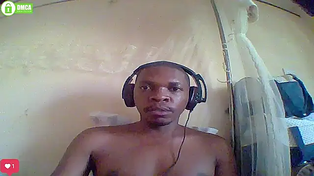 Snapshot of EarthyBull chatting on 02/25/25, 02:00 EarthyBull online show from 02/25/25, 02:00