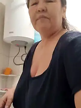 Zulfiya Bruce online show from 02/11/26, 11:37