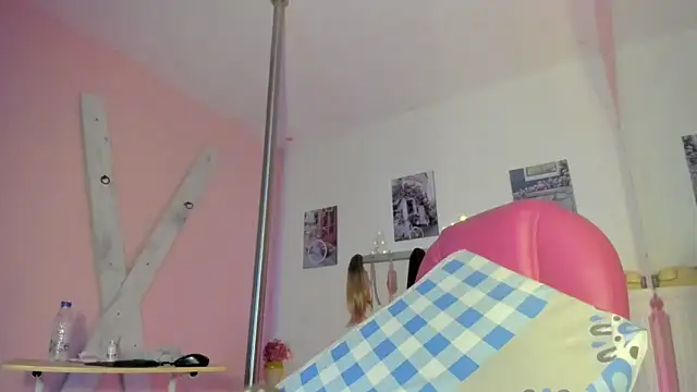 CAMILA--REY online show from 02/11/25, 12:16