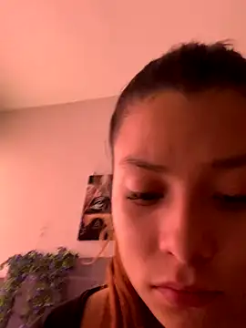 Snapshot of 3littleschoolteens chatting on 10/01/25, 05:30 3littleschoolteens online show from 10/01/25, 05:30