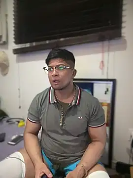 CleanGrey online show from 02/16/26, 07:37