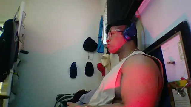 CleanGrey online show from 03/29/26, 09:37