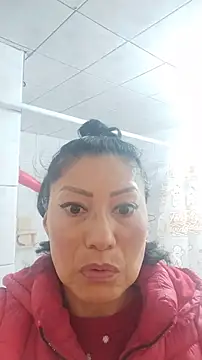 Snapshot of LaInsaciableIntensa chatting on 11/11/25, 08:31 LaInsaciableIntensa online show from 11/11/25, 08:31