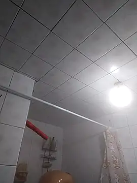 Snapshot of LaInsaciableIntensa chatting on 11/27/25, 03:14 LaInsaciableIntensa online show from 11/27/25, 03:14