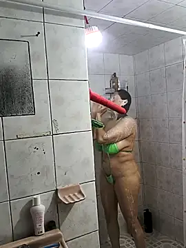 LaInsaciableIntensa online show from 02/15/26, 08:38