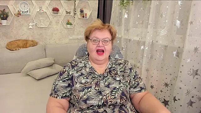 Snapshot of _big_love_ chatting on 12/20/24, 08:55  big love  online show from 12/20/24, 08:55