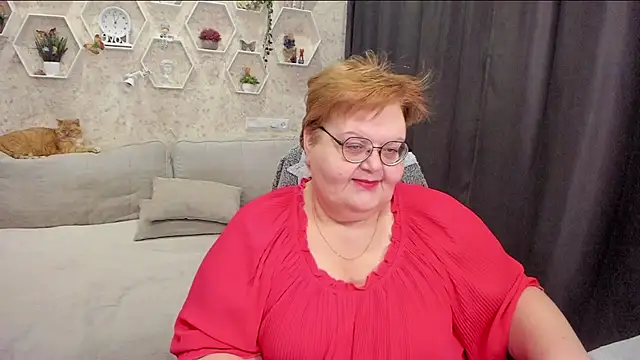 Snapshot of _big_love_ chatting on 02/20/25, 08:03  big love  online show from 02/20/25, 08:03