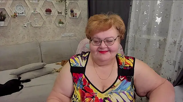 Snapshot of _big_love_ chatting on 03/06/25, 08:37  big love  online show from 03/06/25, 08:37