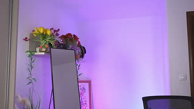 Snapshot of Amaliamour chatting on 03/02/25, 03:45 Amaliamour online show from 03/02/25, 03:45