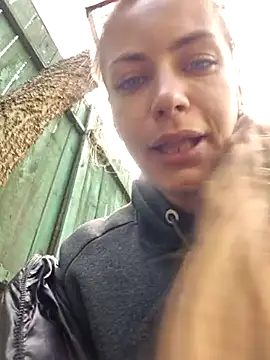 Keli Jessi online show from 04/25/26, 12:19