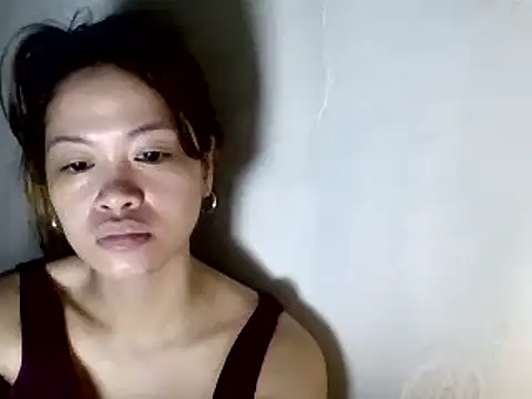 Snapshot of pinay4uwithagoodheart chatting on 12/18/24, 01:59 pinay4uwithagoodheart online show from 12/18/24, 01:59