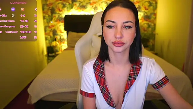 KristiiMax online show from 03/11/25, 03:26