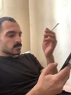 Snapshot of saye0044 chatting on 02/27/26, 01:00 saye0044 online show from 02/27/26, 01:00