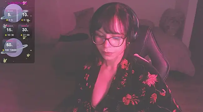 Snapshot of modjo_ chatting on 02/21/25, 03:12 modjo  online show from 02/21/25, 03:12