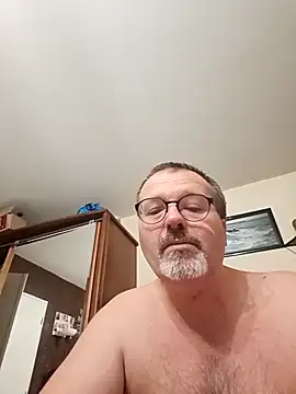 mike9473 online show from 11/17/25, 06:30