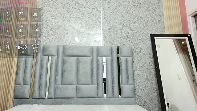 veronicaroose  online show from 10/31/25, 12:28