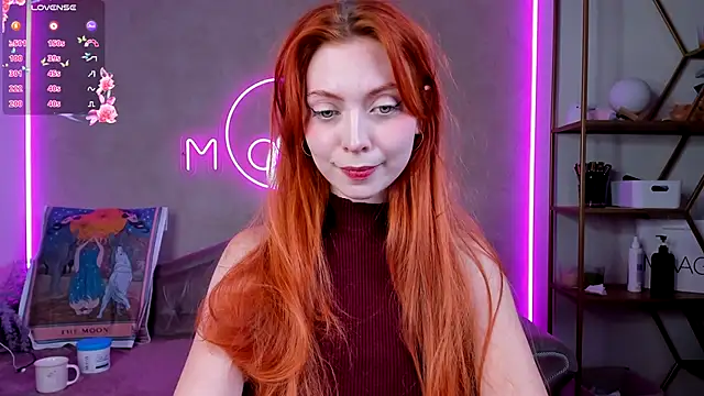 lika lil online show from 11/18/25, 07:18