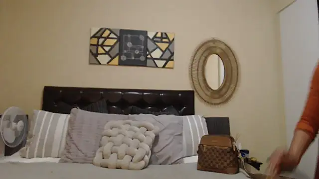 Creamyass22 online show from 02/23/26, 04:37