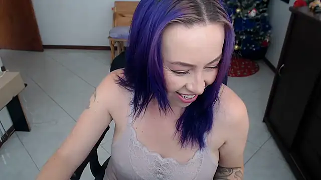 charlottezoe15 online show from 11/20/25, 05:34