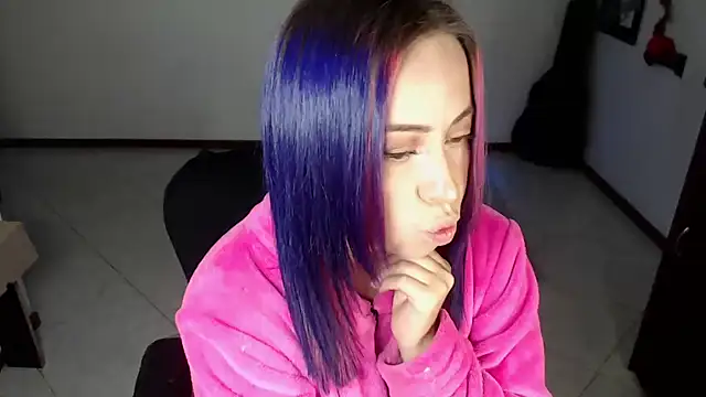 charlottezoe15 online show from 02/17/26, 09:17