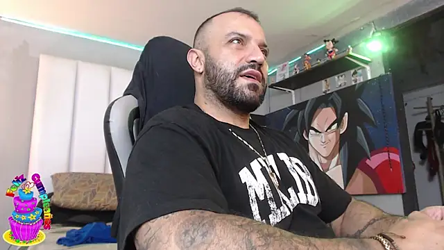 Snapshot of bardock_1 chatting on 01/11/25, 01:37 bardock 1 online show from 01/11/25, 01:37