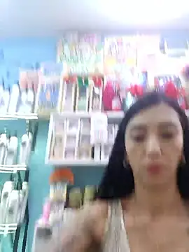 LunaZambrano online show from 01/17/26, 05:49