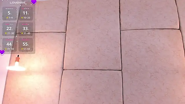 aisha vs online show from 02/10/25, 11:46