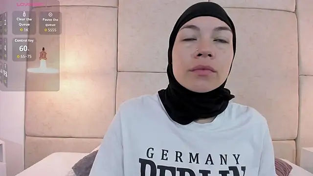 aisha vs online show from 02/06/26, 12:41