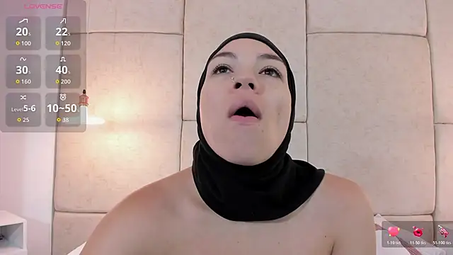 aisha vs online show from 02/10/26, 12:20