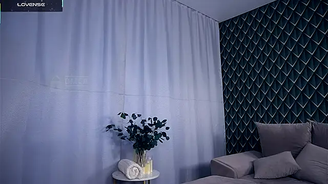 Snapshot of AmmyScotch chatting on 09/28/25, 04:18 AmmyScotch online show from 09/28/25, 04:18