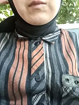 Snapshot of sutgibihatun chatting on 11/07/25, 07:41 sutgibihatun online show from 11/07/25, 07:41