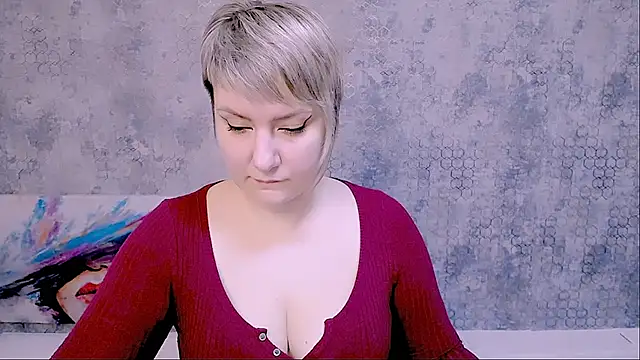 Snapshot of Djullia chatting on 02/15/25, 06:12 Djullia online show from 02/15/25, 06:12