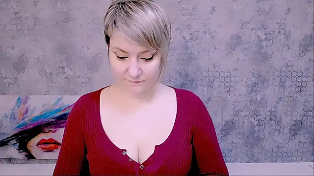 Snapshot of Djullia chatting on 02/24/25, 06:05 Djullia online show from 02/24/25, 06:05