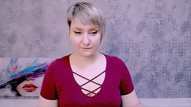 Snapshot of Djullia chatting on 03/01/25, 03:27 Djullia online show from 03/01/25, 03:27