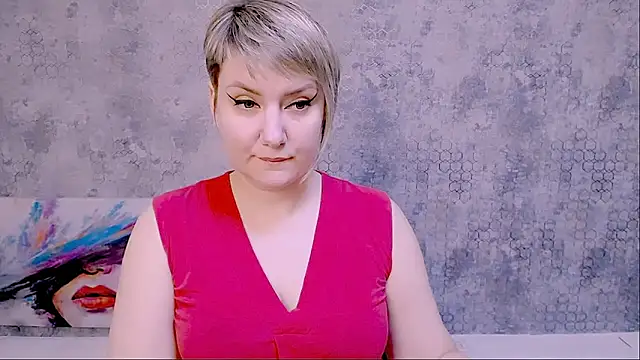 Snapshot of Djullia chatting on 03/03/25, 12:16 Djullia online show from 03/03/25, 12:16