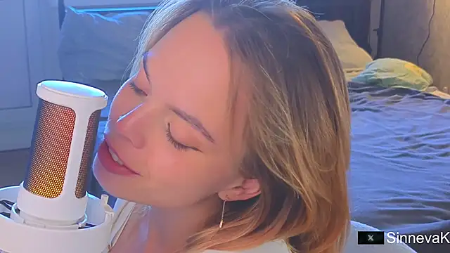 sinteas online show from 09/10/25, 01:11