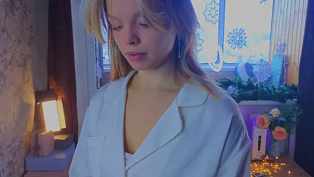 sinteas online show from 12/16/25, 09:25