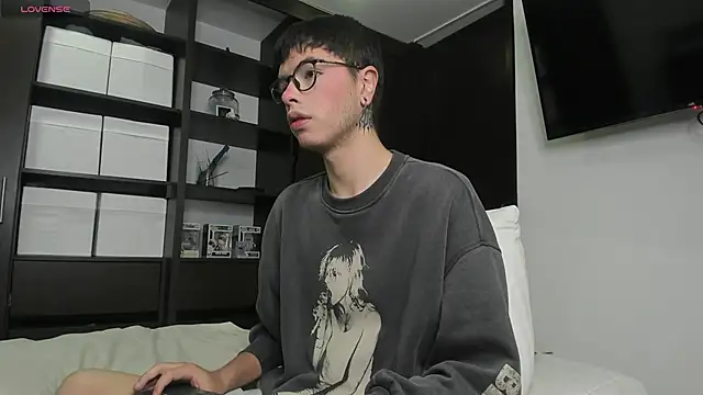  morghan  online show from 01/15/25, 03:11