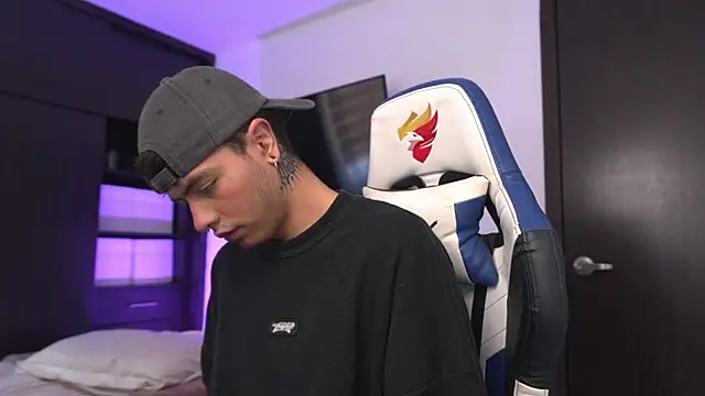  morghan  online show from 02/20/26, 05:57