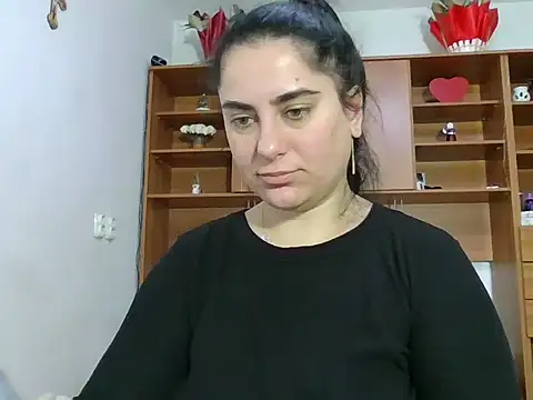 Snapshot of cutieammy chatting on 01/15/25, 12:36 cutieammy online show from 01/15/25, 12:36