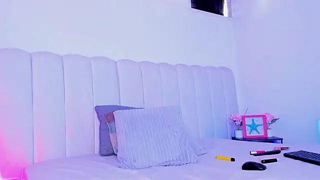 elsalondon online show from 12/21/25, 09:55